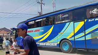 HUNTING BUS DIGUNUNG JATI CIREBON