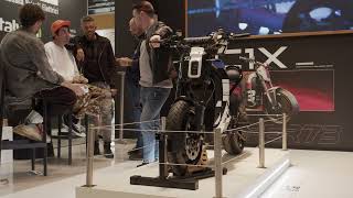 EICMA SENZA PAROLE - Stand Super73