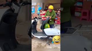 #funnyvideo #funny #laugh #funnyshorts #funnymoments