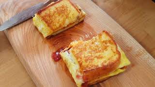 One pan egg toast | Meliniskitchen #shorts