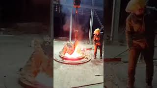 The process of melting steel！Excellent casting factory！