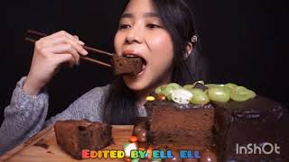 Bites Only Classic Rich Chocolate Cake with Milk  Grapes And M&M Michelle Liang Eats