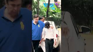 RANDHIR KAPOOR SPOTTED AT KAREENA HOUSE IN BANDRA SHORTS