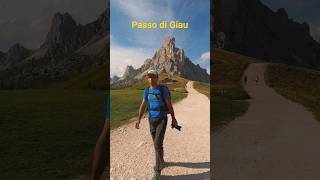 A great day in Passo di Giau Dolomiten 🇮🇹 #shortvideo#alps#mauntains#hiking#shorts#amazing#beautiful