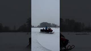 SKI DOO EXPEDITION 900 ACE TURBO ON SNOW !!