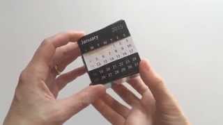 Desktop calendar puzzle cube