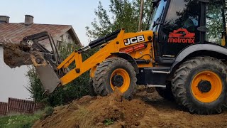 Backhoe JCB3CX Contractor, Leveling a Fallen Hill, Beautiful Climb-Part 1