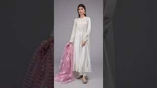 Plain White Dress Designs #colorsoflifewithmusfira