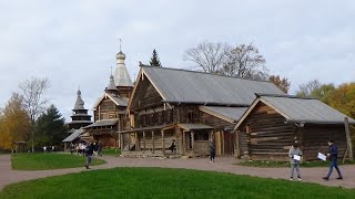 Витославлицы. Музей деревянного зодчества. Сделано топором.