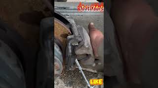 2016 Chevy Silverado rear brake pads replace #doityourselfofficial