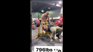 800lbs Bench Press!!!!!