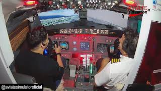 Eduardo Pilotando um simulador de vôo Real em Pedra Azul ES , FULL MOTION ! PILOTO POR UM!