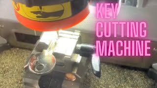 SHORT VIDEO | House Key Cutting Duplication on the Xhorse Condor XC Mini Plus Machine - Locksmith