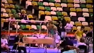 Pommel horse - dismount salto backward