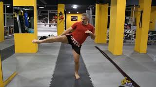 Kickboks Yüksek Seviye Tekme / Kickboxing High Kick