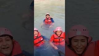 How to do river rafting trip #shorts #ytshorts #rishikeshrafting #trendingshorts #matkanvibesshorts