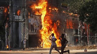 Hindus in Bangladesh. Bangladesh Violence / बांग्लादेश में हिंदुओं की स्थिति