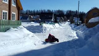 Скоростной спуск на ватрушках