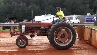 First Tractor Pull For The D17 Allis Chalmers!