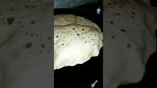 #sahi baat hai #roti #food #funny #motivation #comedy #video #shorts#yummy #hindi #cooking#recipe#yt