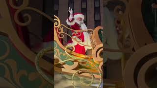 Santa Claus On His Sleigh Universal Studios Christmas Parade #shorts #shortsfeed #youtubeshorts