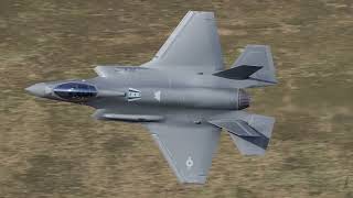 BEST F35 Passes in the Mach Loop