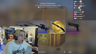 xQc Unboxes ANOTHER Butterfly Knife