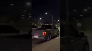 800 HP F-150 (4x4 Not Engaging) and a 9-Second Trackhawk in a Drag Race.