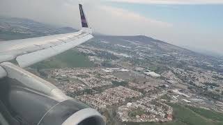 volaris Airbus A320 landing Guadalajara International Airport