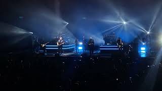 The Australian Pink Floyd Show - live Paris 6/2/24 - Comfortably Numb