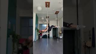 How to pole dance - pole impro - pole flow- spinny pole