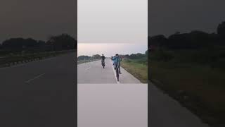 wheelie on  👍🚴‍♂️honey Singh #craze millionaire song please gyes subscribe karlo #subscribe