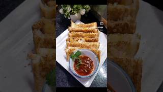 Stuffed Garlic-Bread/Anshul's Kitchen #viral #viralvideo #viralreels #trending #ashortaday #shorts