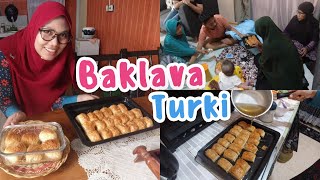 MASAK MAKANAN TURKI UNTUK KELUARGA INDONESIA