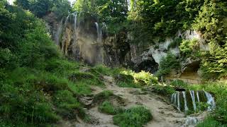 Cascada Pișoaia - cascada de la Vidra - peste deal de Arieșeni