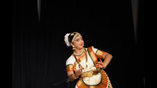 NSS UK ONAM 2024  MOHINIYATTAM