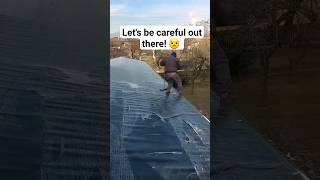 Safety first! 😬 #roofershelper #roof #roofer #roofing #roofingcontractor #shorts