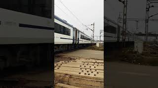 Train |Fastest Train Of IndiaVande BharatTrain Full Attitude #shorts  #virelshorts #viral  #trending