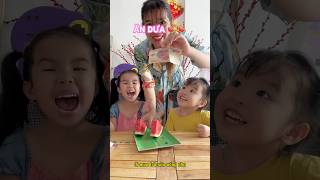 Thử thách ai ăn dưa hấu nhanh hơn được thưởng! | Minh Minh Family #shorts #viral #shortsvideo #short