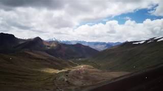 MONTAÑA DE 7 COLORES VINICUNCA - CUSCO /En Camino