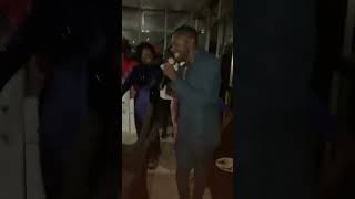 Pastor Bugembe suprised Flashlove and made her shed tears ov joy by coming on her birthday party