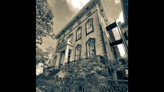 The Decaying Hardee Mansion Of Antiques