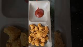 Chicken popcorn best snack #chicken #chickenpopcorn #popcorn #movie #crispy #tomatosauce #sauce