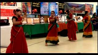 Bijoy Dibos 2014 - Bangla School Program -  Ranita, Shushan, Shushi, Atoshi