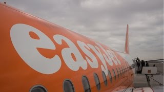 PSatB Easyjet A319 Timelapse landing at London Luton (New Livery) A319 G-EZDK