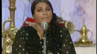 فنانة قطرية يا منيتي