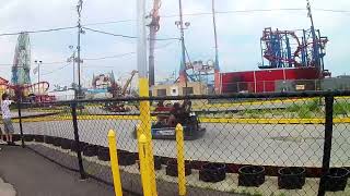 Autos en el parque de diversiones Luna Park  Nueva York