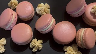 RECETTE DE MACARONS À LA VANILLE PARFAITS