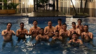 Berenang Bersama Crown Star Director Mr Chandra Putra Negara di Amega Crown Residence Surabaya ✅👋😎