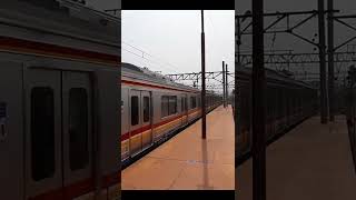 #012 Kedatangan KRL JR204 di stasiun Rangkasbitung